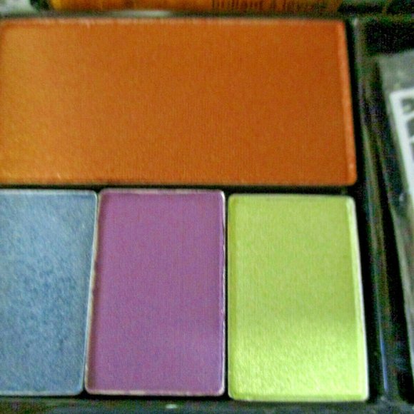 MARY KAY 8 pc Mineral Compact LOT - Picture 3 of 5